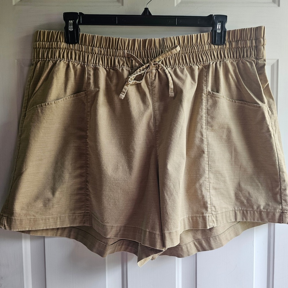 Ava & Viv Womens 1X Khaki Tan Smocked Elastic Waist Utility Shorts - Picture 1 of 8